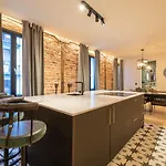 New Soho Ac By Staynnapartments Apartment